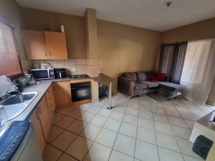 1 Bedroom Property for Sale in Rustenburg Central North West